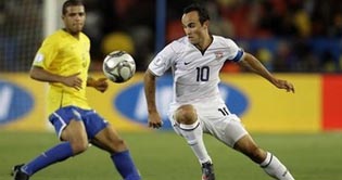 FIFA Confederations Cup: Brazil face USA in final